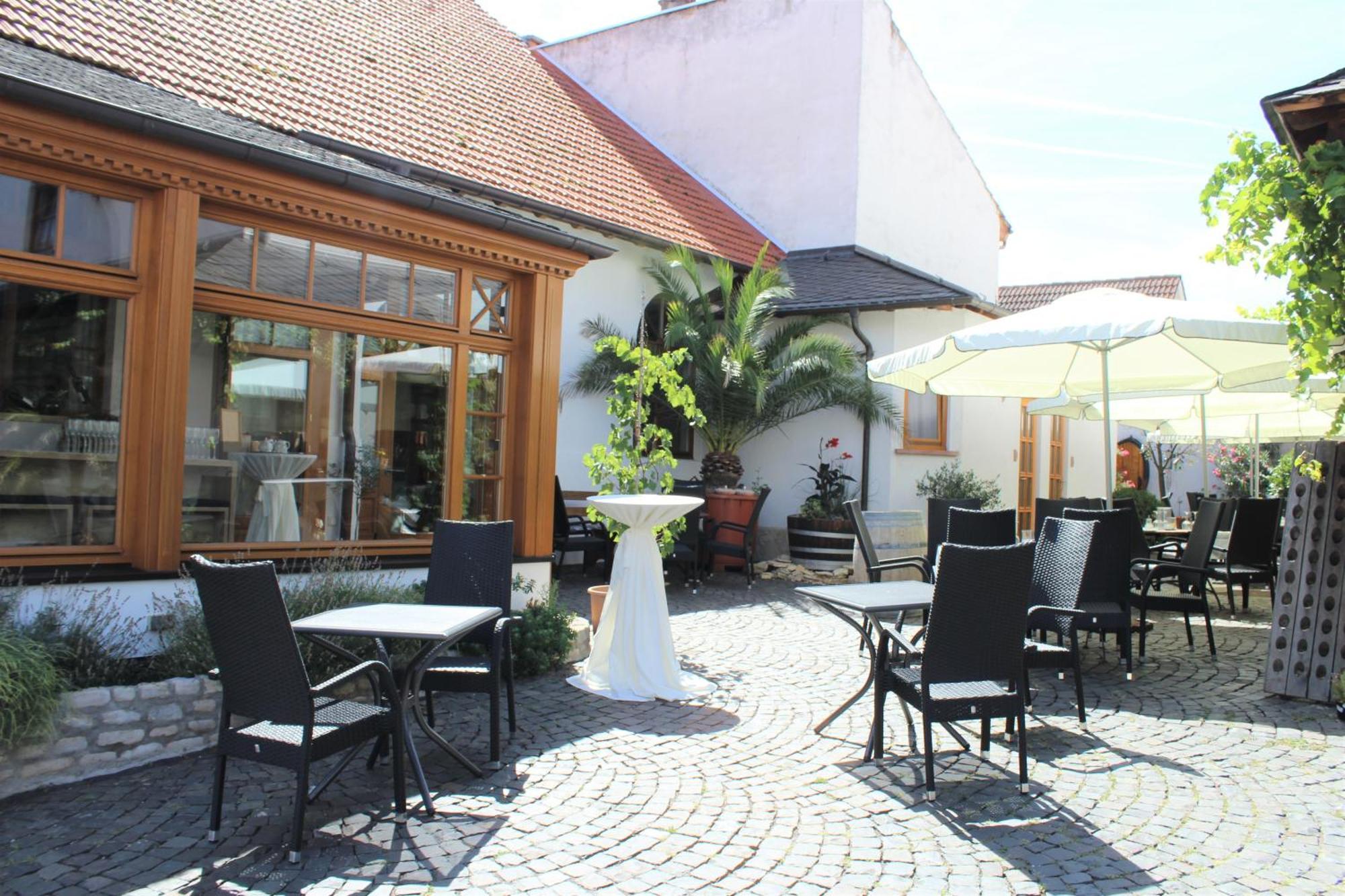 Winzerhotel Kinges-Kessel Morstadt المظهر الخارجي الصورة